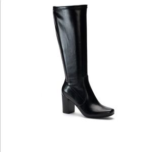 Tall boot for woman 🥰